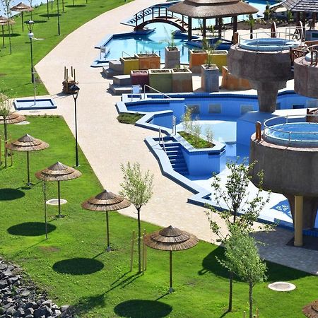Hajdúszoboszló Tahiti Apartman מראה חיצוני תמונה
