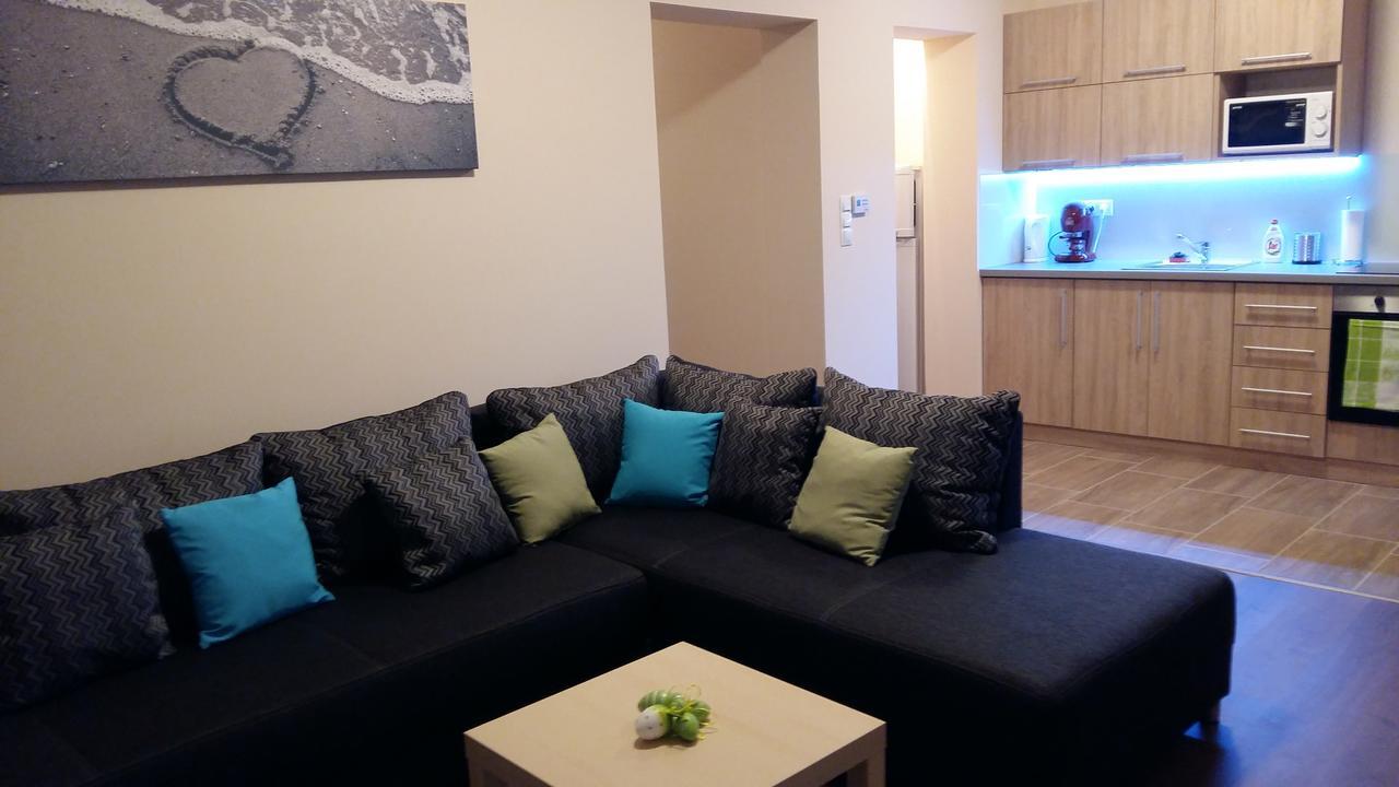 Hajdúszoboszló Tahiti Apartman מראה חיצוני תמונה